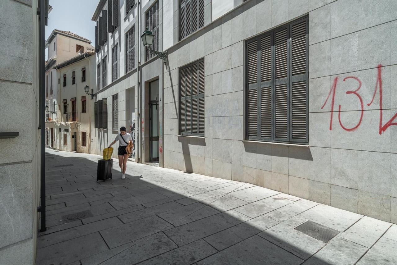 Tuguest Postigo II Catedral Apartment - Free Parking Granada Exterior photo